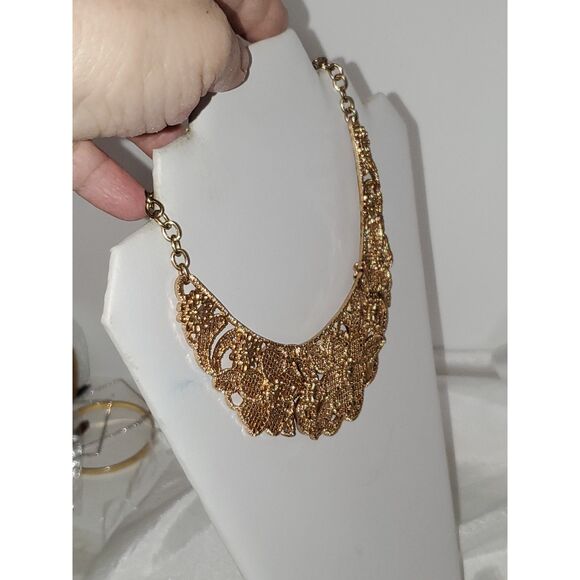 A Panel Choker Bib Necklace Gold Tone Floral Steampunk Fairy Core Romantic - Picture 8 of 9